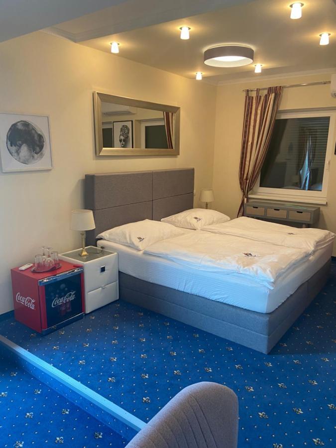 Hotel Restaurant Hesch Gabersdorf Экстерьер фото